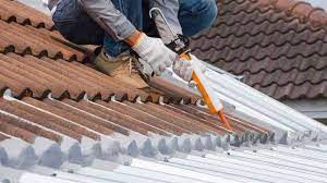 Jasa Perbaikan Atap Profesional – Solusi Atap Bocor & Bangunan Anda